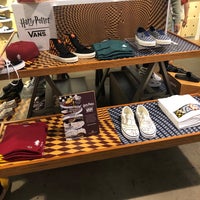 vans store in stonewood mall