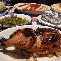 12/19/2013 tarihinde Arek Lee D.ziyaretçi tarafından Parkway Restaurant'de çekilen fotoğraf