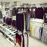 760 Koleksi Jaket Ouval Research Buah Batu HD Terbaik