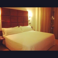 10/30/2012にAna T.がTryp Hotel Zaragozaで撮った写真