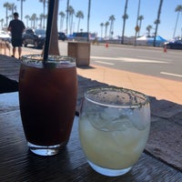Photo taken at Hq Gastropub Huntington Beach by Sandi on 10/6/2019