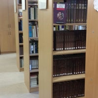 Photo taken at Библиотека Гимназии 70 by Анютка Л. on 1/24/2014