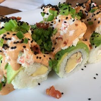 Снимок сделан в The Sushi &amp;amp; Salads, Co. пользователем Luis C. 3/12/2015