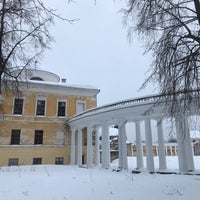 Photo taken at Усадьба «Знаменское-Раёк» by Eugenia B. on 1/5/2022