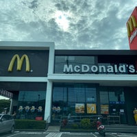 Photo taken at McDonald&amp;#39;s &amp;amp; McCafé by BeBirdNokk on 8/10/2020