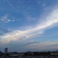 Photo taken at 2014 江戸川区花火大会／篠崎公園 by Ruri on 8/2/2014