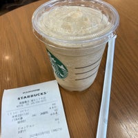 Photo taken at Starbucks by Toshi K. on 3/19/2021