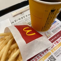 Photo taken at McDonald&amp;#39;s by Toshi K. on 11/24/2020