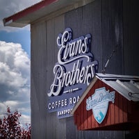 Photo prise au Evans Brothers Coffee par Daron Y. le6/9/2019