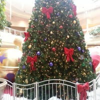 Снимок сделан в Dayton Mall пользователем Megan W. 12/9/2012
