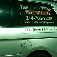 รูปภาพถ่ายที่ Thai Green Village โดย Buddy C. เมื่อ 3/8/2016