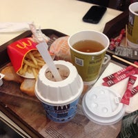 Photo taken at McDonald&amp;#39;s by Аня👻 on 3/3/2015