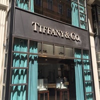 Photo taken at Tiffany &amp;amp; Co. by Julia N. on 6/7/2016