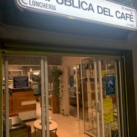 Photo taken at República del Café by Chiquyzz-Clauss O. on 2/22/2023