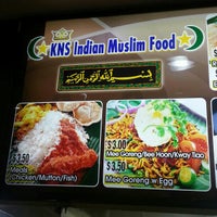 Photo taken at KNS Indian Muslim Food by Keen Len C. on 2/14/2013