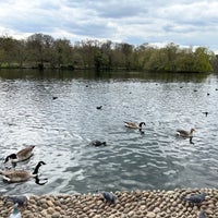 Photo taken at Grovelands Park by Ramin T. on 4/16/2023