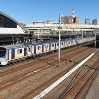 Photo taken at Nishi-yokohama Station (SO03) by koumie on 11/28/2020