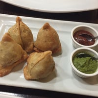 Photo taken at Samosa &amp;amp; Company Indian Food by Adriana H. on 9/10/2017