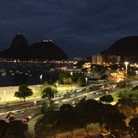 Photo taken at Botafogo Praia Shopping by Francisco on 4/13/2013