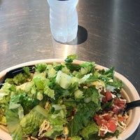 Photo taken at Chipotle Mexican Grill by Ilovemickey on 8/14/2018