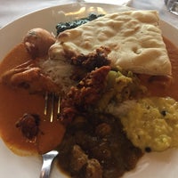 Photo prise au Mayuri India Restaurant par Rachel le3/27/2017