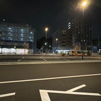 Photo taken at 鶴川駅バス停 by Naoki U. on 2/24/2024