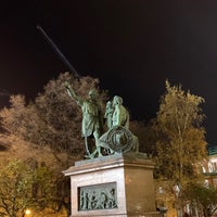 Photo taken at Monument to Minin and Pozharsky by Alexey on 10/25/2019