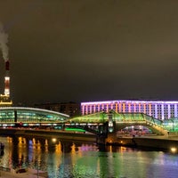 Photo taken at Bogdan Khmelnitsky Bridge by Alexey on 9/30/2021