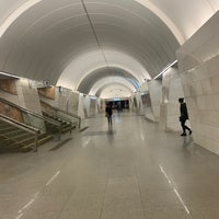 Photo taken at metro Petrovsko-Razumovskaya by Alexey on 3/28/2020
