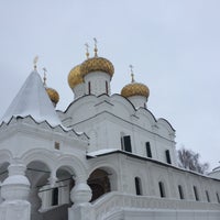 Photo taken at Церковь Собора Богородицы 1552г by Alexey on 12/23/2016