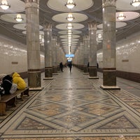 Photo taken at metro Kiyevskaya, line 3 by Alexey on 1/28/2022
