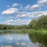 Photo taken at Дубок на пляже в серебряном бору by Alexey on 8/13/2021