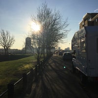 Photo taken at Thames Path by Sevil A. on 1/18/2017