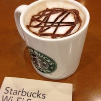 Photo taken at Starbucks Coffee ダイエー市川コルトンプラザ店 by mull on 10/21/2012