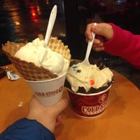 Photo taken at Cold Stone Creamery by Argielyn G. on 10/25/2015