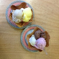 Foto scattata a Gelataria Neveiros da Cátia il 2/12/2013