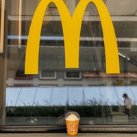 Photo taken at McDonald&amp;#39;s &amp;amp; McCafé by Alainlicious on 9/3/2022