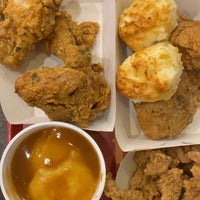 Photo taken at Texas Chicken by Alainlicious on 11/13/2020
