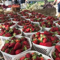 Photo taken at Forsyth Farmers Market by Marialexandra on 3/24/2018