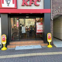 Photo taken at KFC by KAZUMASA ド. on 12/21/2021