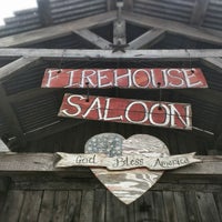 รูปภาพถ่ายที่ Firehouse Saloon โดย Tom P. เมื่อ 11/20/2014