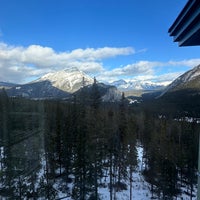 Foto diambil di Banff Gondola oleh Thuan H. pada 1/4/2024