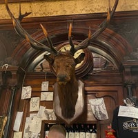 Photo taken at The Stag&amp;#39;s Head by Xavier B. on 10/19/2023