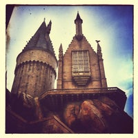 Photo taken at The Wizarding World of Harry Potter - Hogsmeade by Ede B. on 5/31/2013