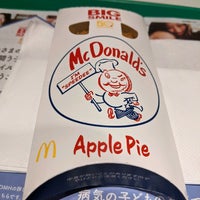 Photo taken at McDonald&#39;s by Leon Tsunehiro Yu-Tsu T. on 6/3/2021