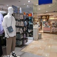 Gu 川崎市 Da Giyim Magazasi