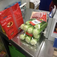Photo taken at NTUC FairPrice by cyrandy on 10/25/2018