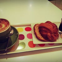 Foto tirada no(a) Estelvic Cafè por Núria A. em 3/31/2014