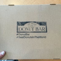 4/29/2016에 Denise님이 Donut Bar에서 찍은 사진