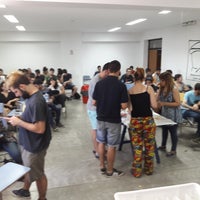 Photo taken at Facultad de Periodismo y Comunicación Social - UNLP by Daniel L. on 12/6/2017